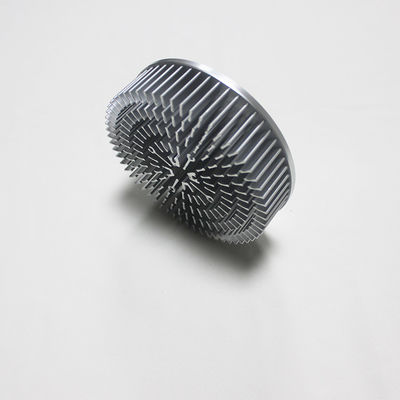 AL1070 পিন ফিন হিট সিঙ্ক প্রস্থান ছাঁচ সহ কাস্টমাইজড হিট ডিসিপেশন এরিয়া